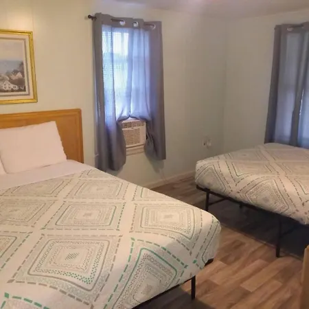Surf Villa Hotel