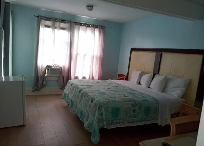 Hotel Surf 2*